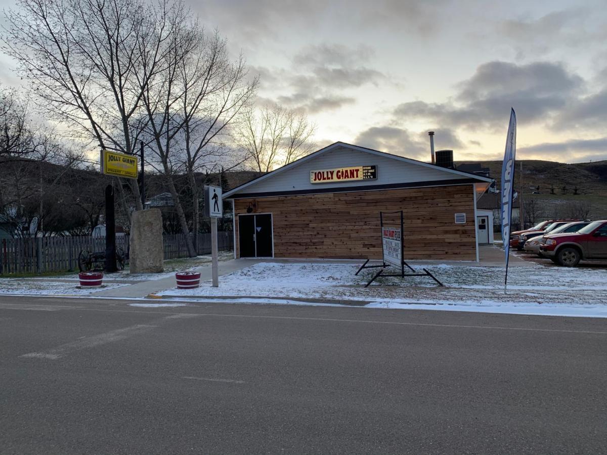 Jolly Giant Pub & Motel Willow Bunch Zewnętrze zdjęcie